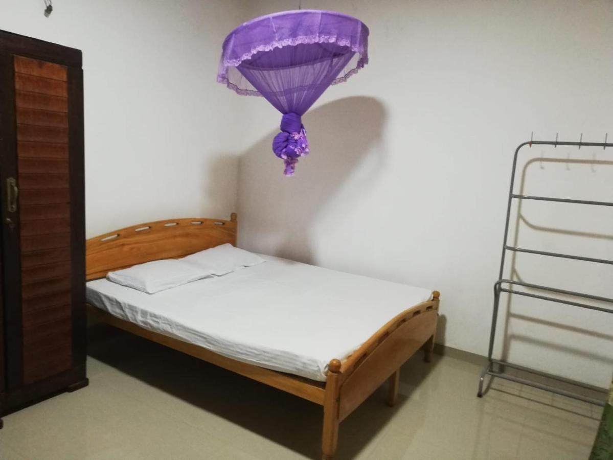 Galle Side Homestay Exterior photo