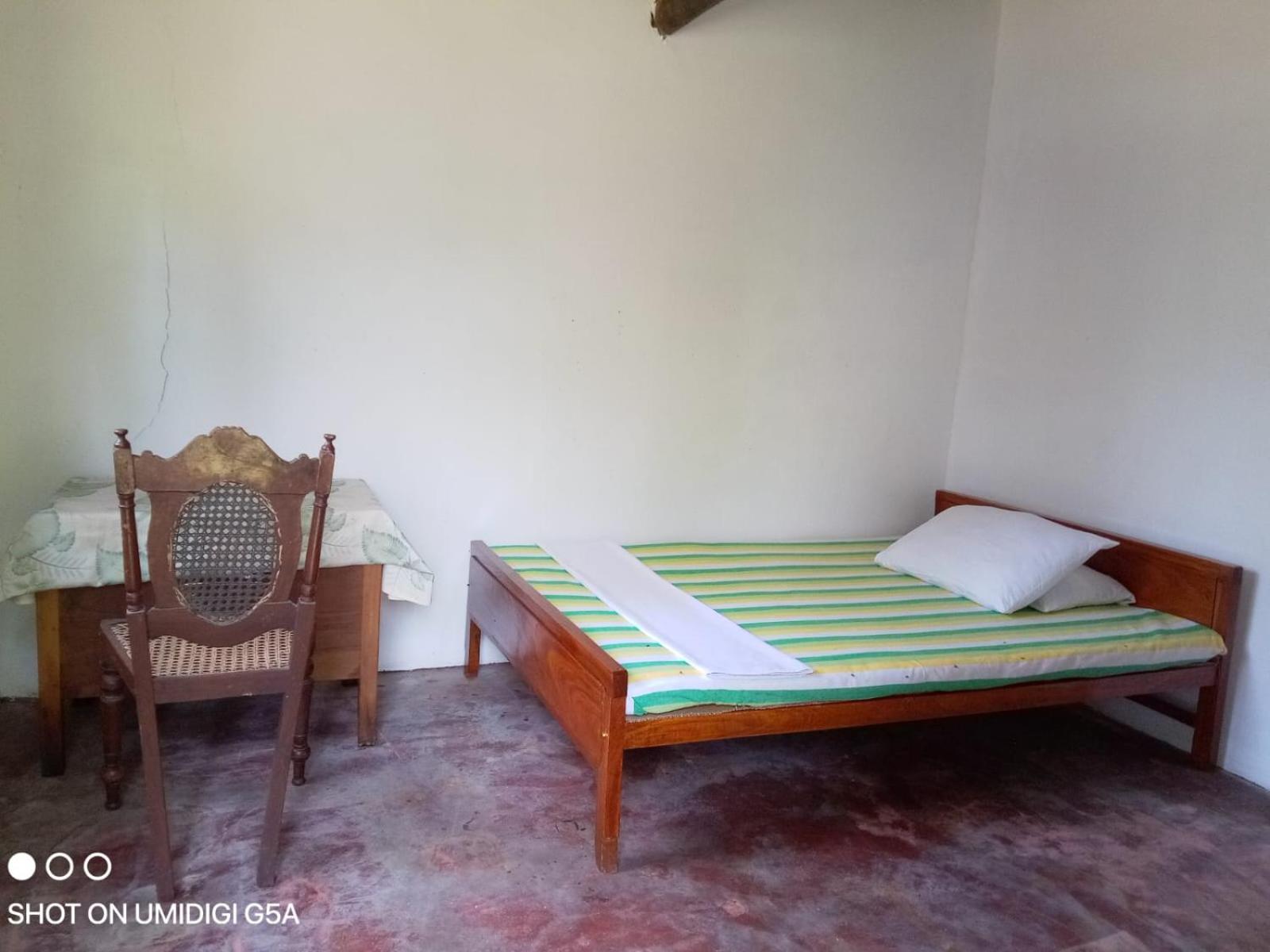 Galle Side Homestay Exterior photo