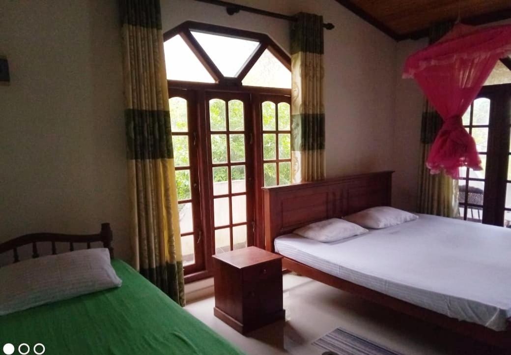 Galle Side Homestay Exterior photo